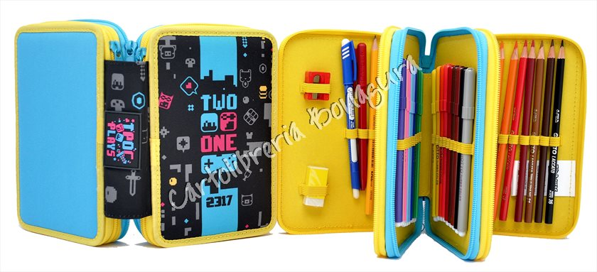 Astuccio 3 Zip Two Players One Console